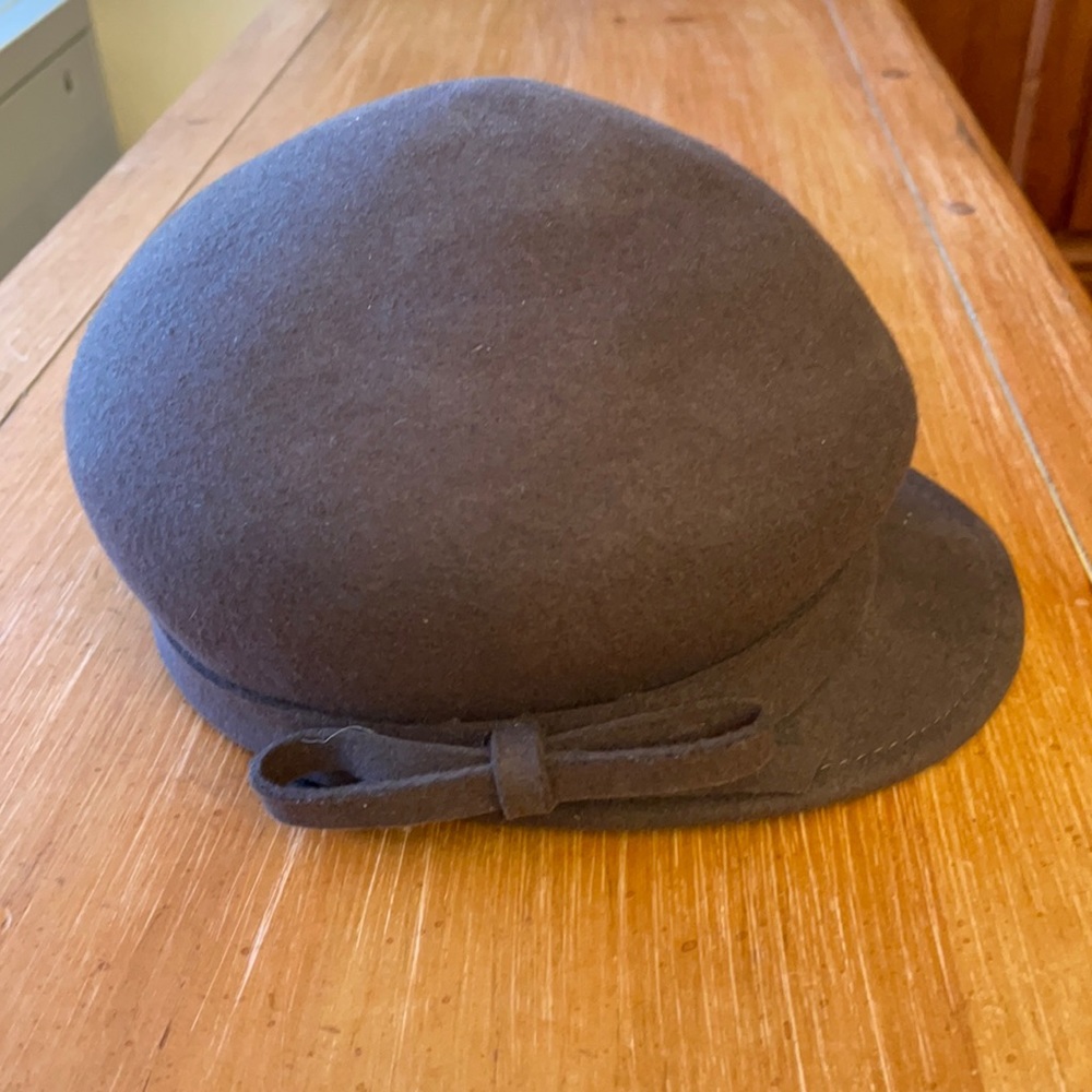 NWOT Sunday Afternoons wool hat